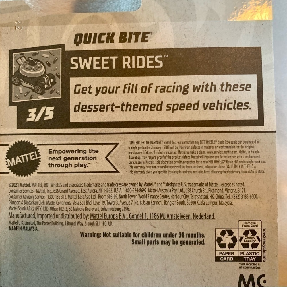 HOT Wheels Quick Bite Hot Chicken (Orange) 2022 Sweet Rides - Picture 13 of 14